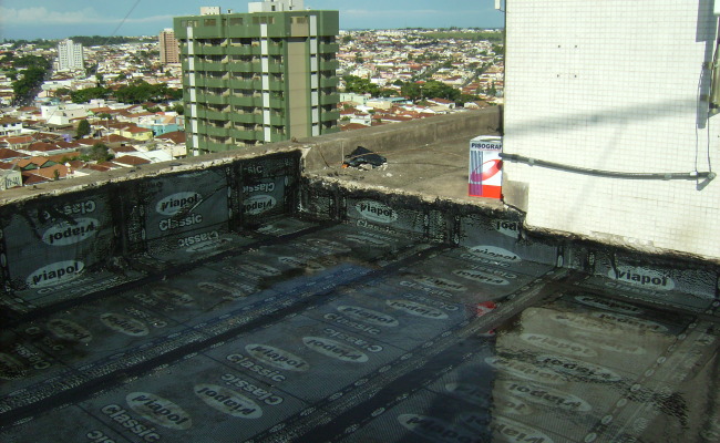 DIGITAL CAMERA