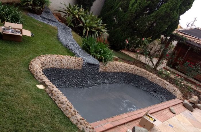 Aplicação de P.u vegetal em espelho d’ água com peixes
